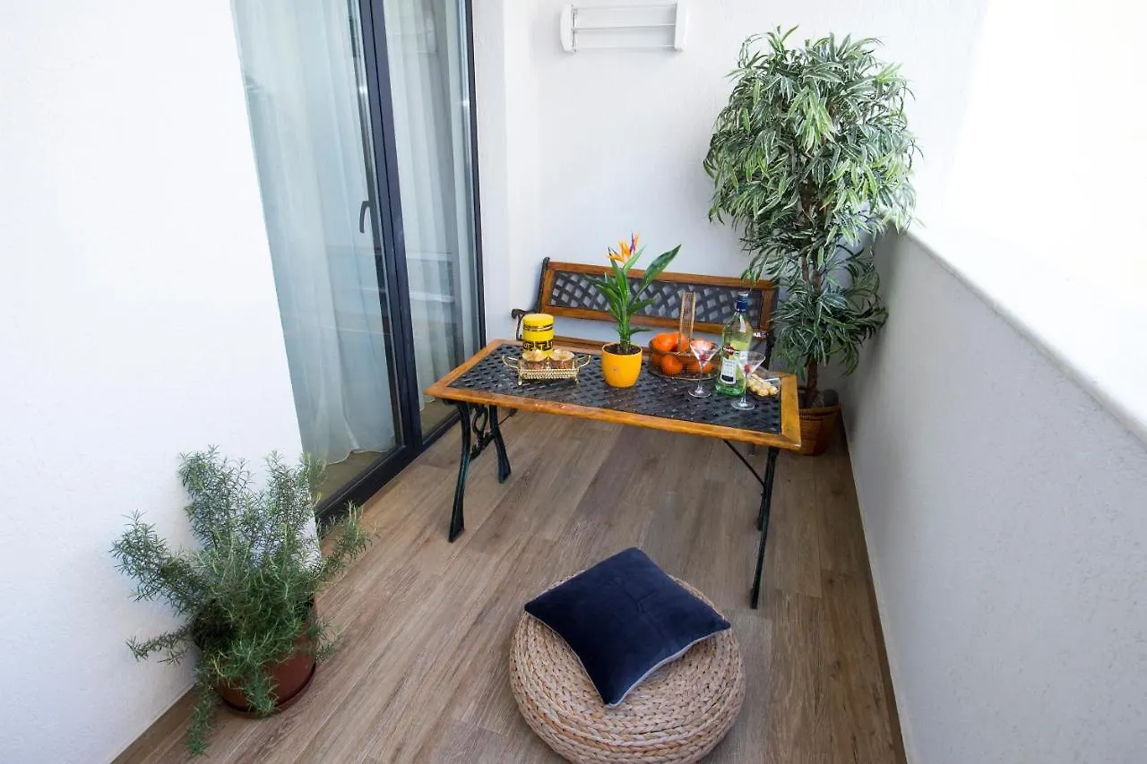 Elegance Apartments Tbilisi 0*,